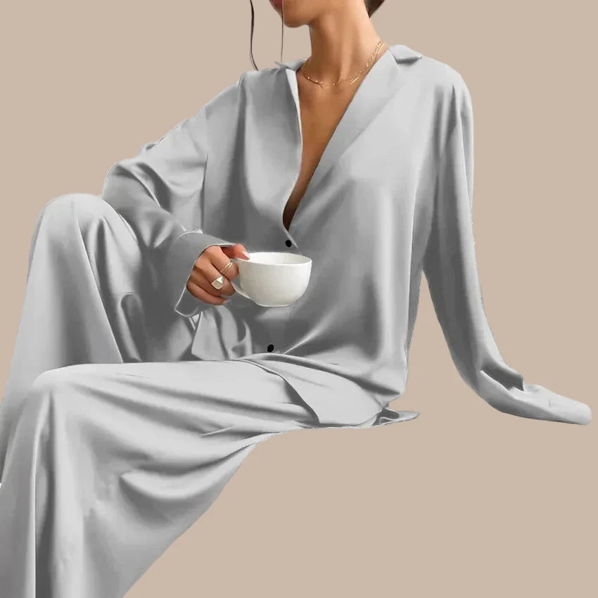 The Noire Ease Set